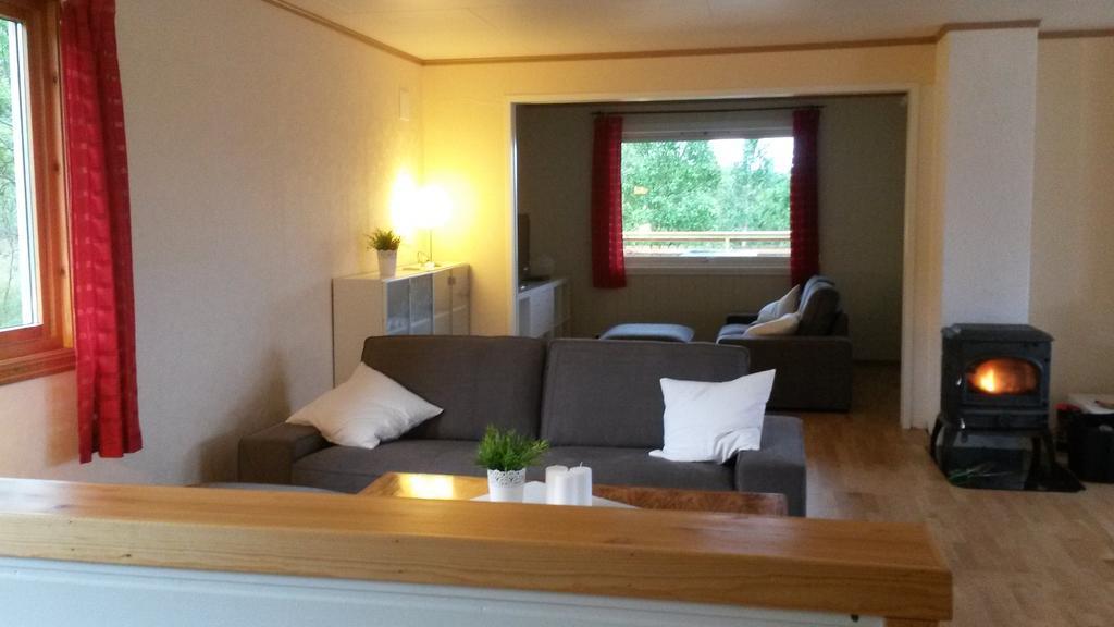 Villa Fjord House Fornes Esterno foto